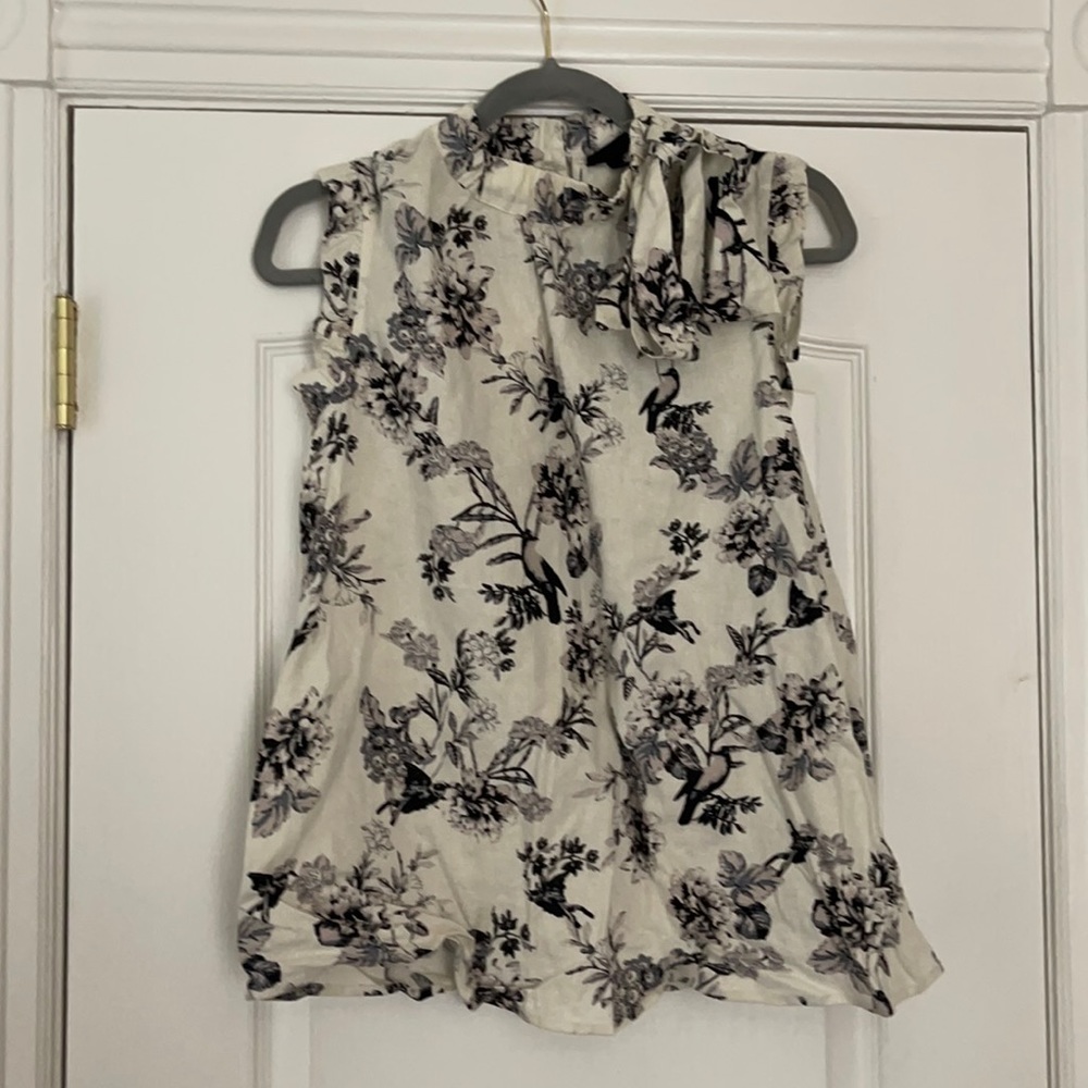 Toile bow neck top